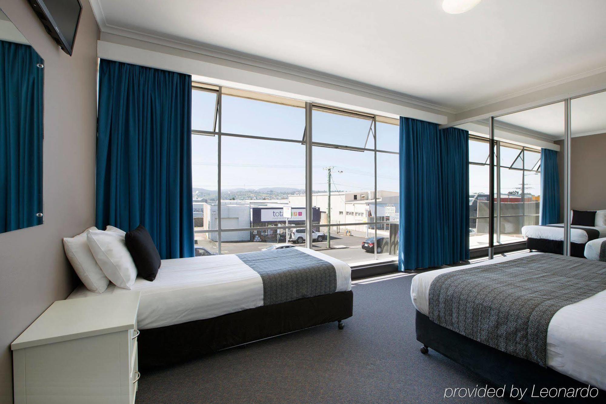 Nightcap At Carlyle Hotel Derwent Park Buitenkant foto
